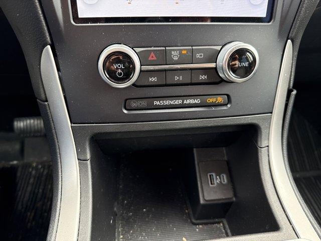 2022 Ford Edge SE AWD