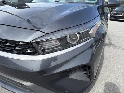 2023 Kia Forte LXS IVT