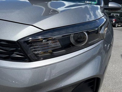 2024 Kia Forte LXS IVT