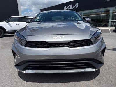 2024 Kia Forte LXS IVT