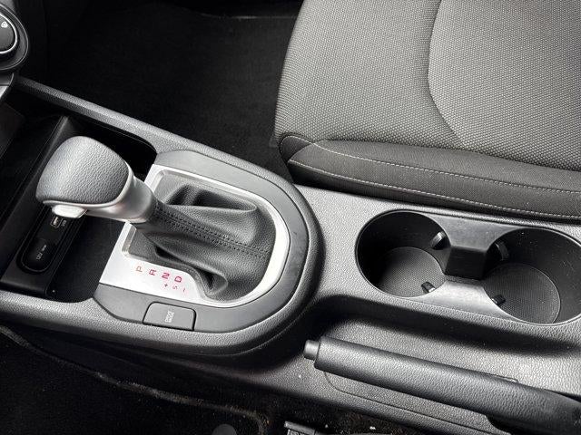 2023 Kia Forte LXS IVT