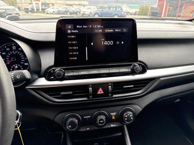 2023 Kia Forte LXS IVT