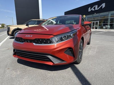 2024 Kia Forte LXS IVT