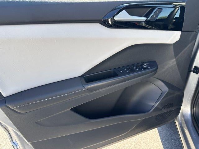 2025 Volkswagen Taos S 4MOTION