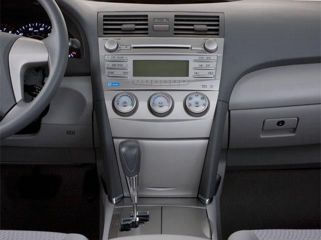 2011 Toyota Camry 4dr Sdn V6 Auto LE (Natl)