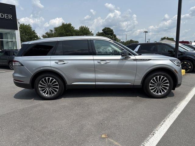 2022 Lincoln Aviator Standard AWD