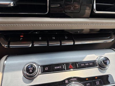2022 Lincoln Aviator Standard AWD