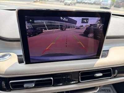 2022 Lincoln Aviator Standard AWD
