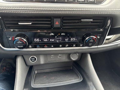 2023 Nissan Rogue AWD SL *Ltd Avail*