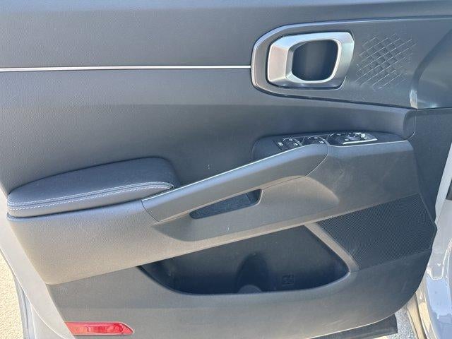 2024 Kia Sorento S FWD