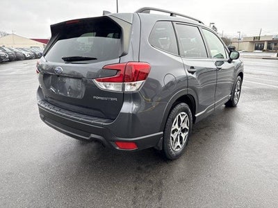 2021 Subaru Forester Premium CVT
