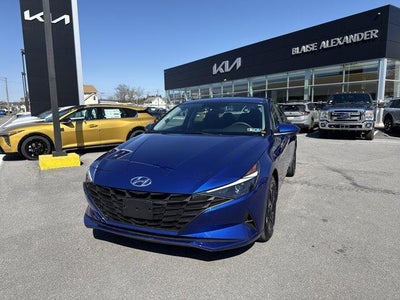 2023 Hyundai ELANTRA SEL IVT
