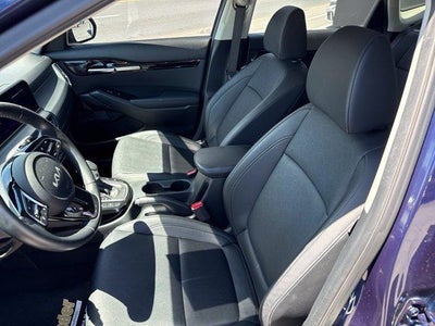 2024 Kia Seltos EX IVT AWD