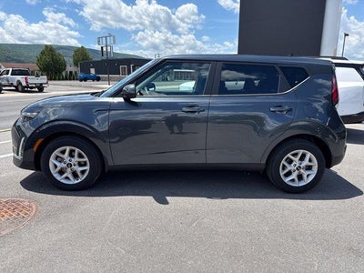 2025 Kia Soul S FWD