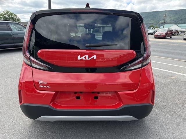 2023 Kia Soul LX IVT