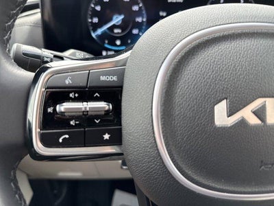2024 Kia Carnival SX FWD
