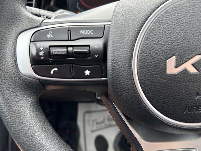 2023 Kia Sportage Hybrid LX AWD