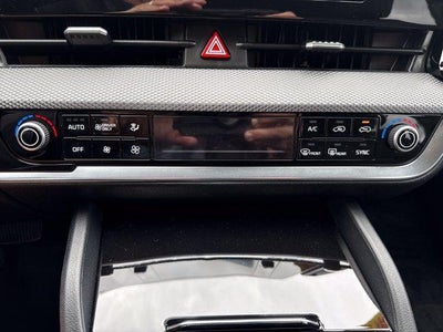 2023 Kia Sportage Hybrid LX AWD