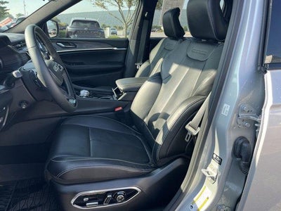 2024 Jeep Grand Cherokee 4xe Overland 4x4