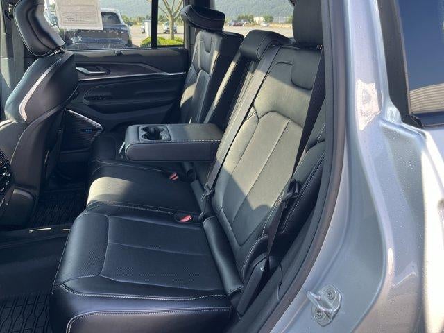 2024 Jeep Grand Cherokee 4xe Overland 4x4