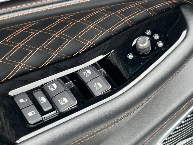 2022 Jeep Grand Cherokee 4xe Summit Reserve 4x4