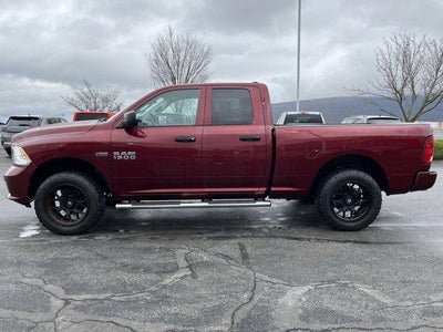 2017 RAM 1500 Express 4x4 Quad Cab 6'4" Box