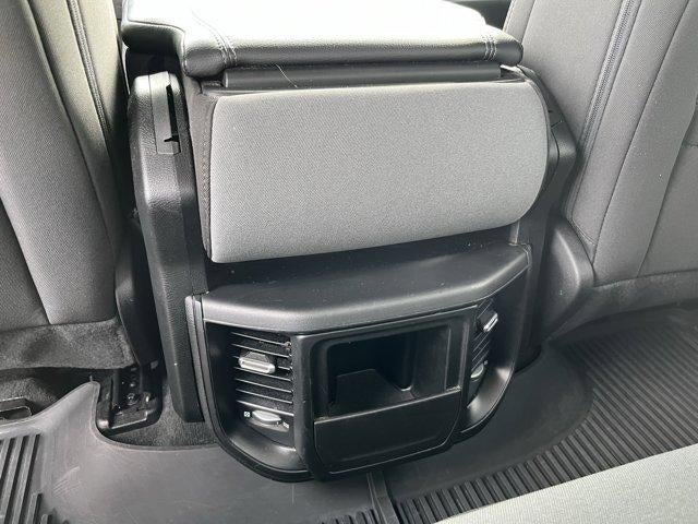 2022 RAM 1500 Big Horn 4x4 Quad Cab 6'4" Box