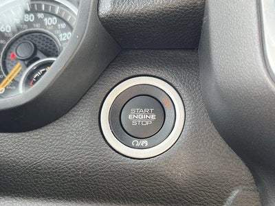 2022 RAM 1500 Big Horn 4x4 Quad Cab 6'4" Box