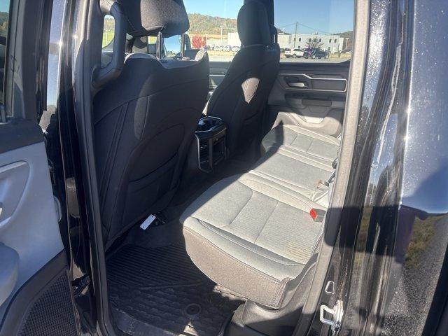 2022 RAM 1500 Big Horn 4x4 Quad Cab 6'4" Box
