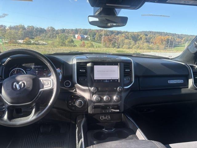 2022 RAM 1500 Big Horn 4x4 Quad Cab 6'4" Box