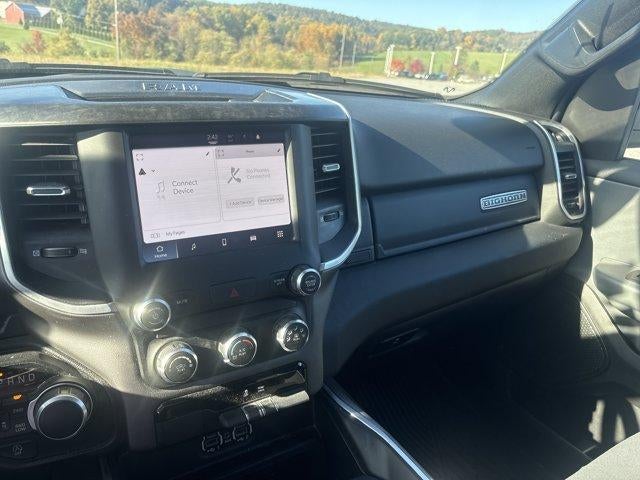 2022 RAM 1500 Big Horn 4x4 Quad Cab 6'4" Box
