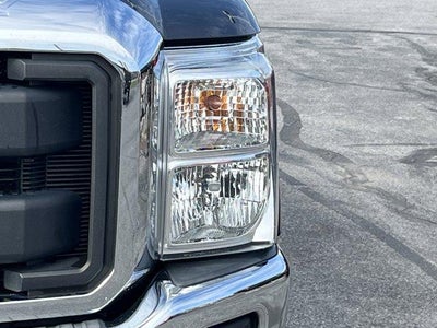 2016 Ford Super Duty F-250 SRW 4WD Crew Cab 6-3/4 Ft Box XL