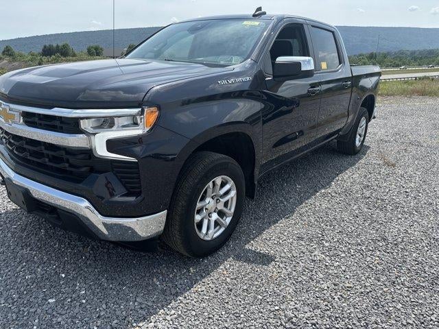 2023 Chevrolet Silverado 1500 Crew Cab Short Box 4-Wheel Drive LT 2FL