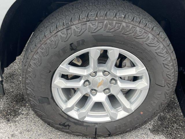 2025 Chevrolet Silverado 1500 Crew Cab Short Box 4-Wheel Drive LT 1LT