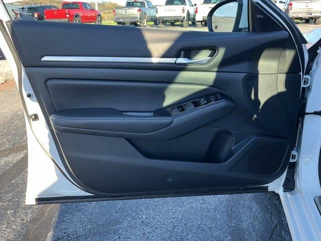 2024 Nissan Altima 2.5 SL Sedan