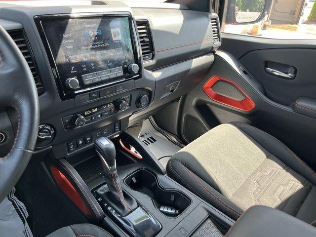 2024 Nissan Frontier Crew Cab 4x4 PRO-4X
