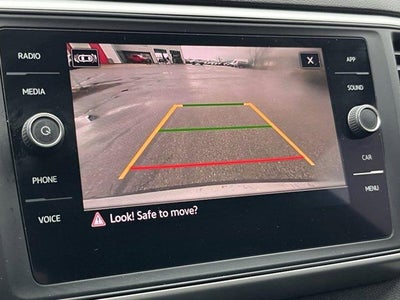 2021 Volkswagen Atlas 2021.5 3.6L V6 SE w/Technology R-Line 4MOTION