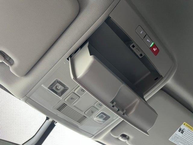 2021 Volkswagen Atlas 2021.5 3.6L V6 SE w/Technology R-Line 4MOTION