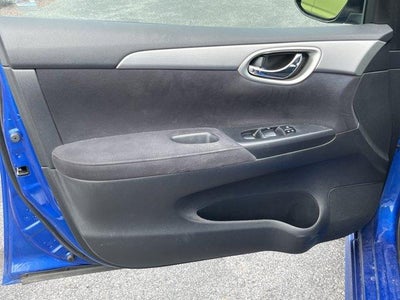 2014 Nissan Sentra 4dr Sdn I4 CVT SR
