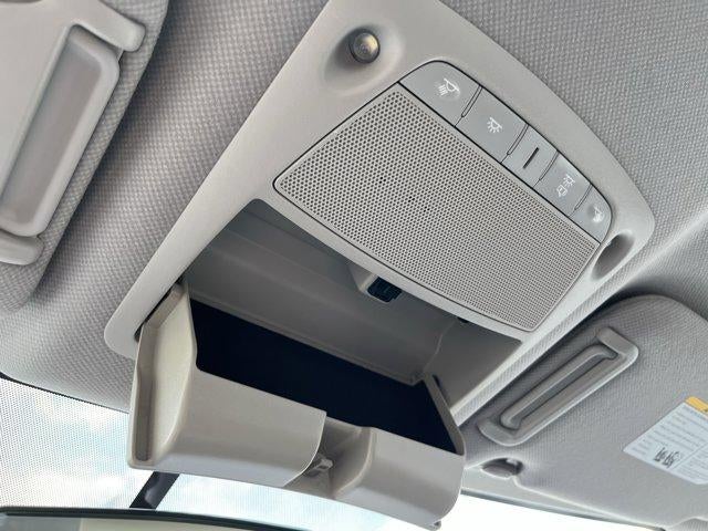 2014 Nissan Sentra 4dr Sdn I4 CVT SR
