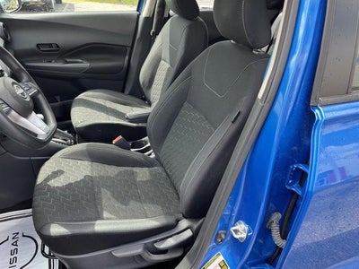 2022 Nissan Kicks S FWD