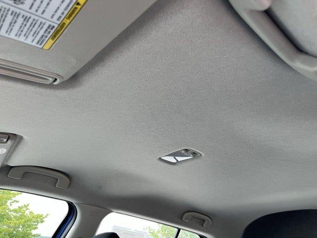 2022 Nissan Kicks S FWD