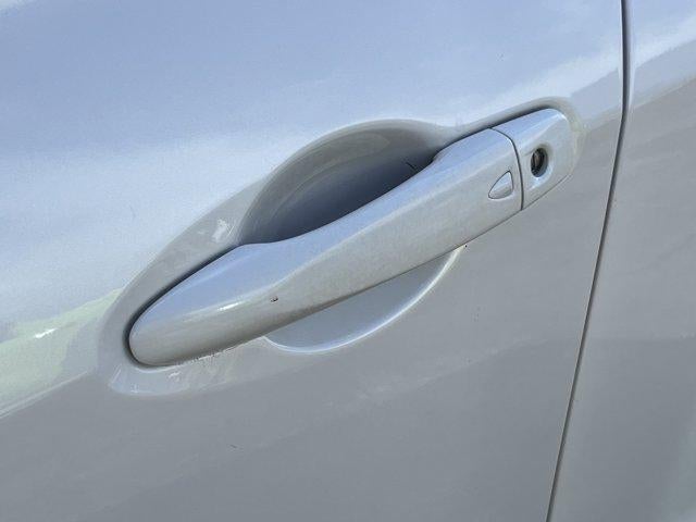 2020 Nissan Kicks SV FWD