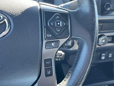 2019 Toyota Tacoma 4WD 4WD TRD Off Road Double Cab 5' Bed V6 AT (Natl)