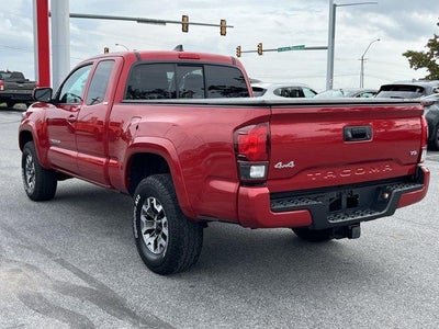 2022 Toyota Tacoma 4WD 4WD SR5 Access Cab 6' Bed V6 AT (SE)