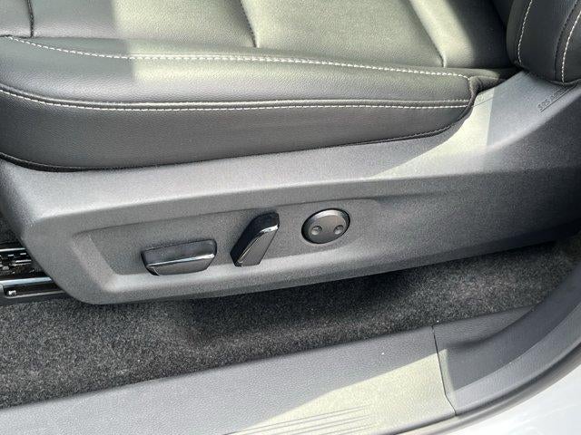 2025 Nissan Murano AWD SL