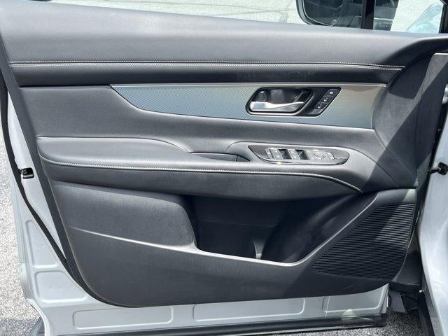 2025 Nissan Murano AWD SL