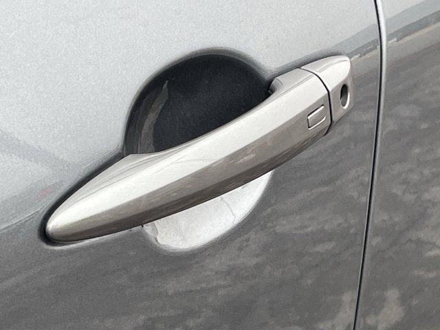 2022 Nissan Rogue AWD SV