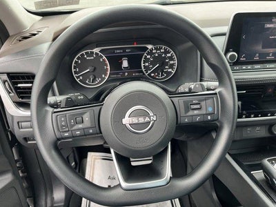 2022 Nissan Rogue AWD SV