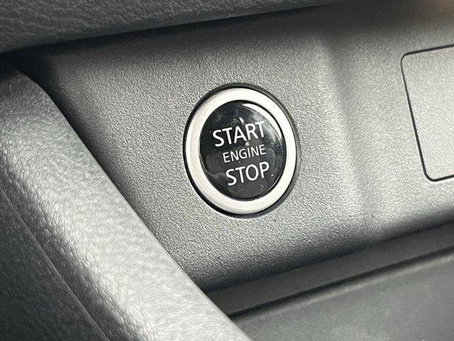 2022 Nissan Rogue AWD SV